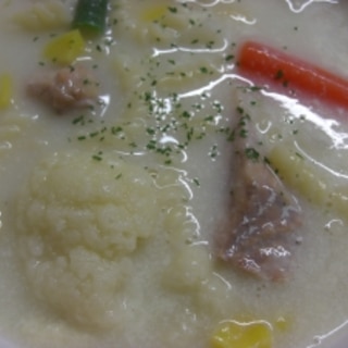 生鮭と野菜のスープパスタ
